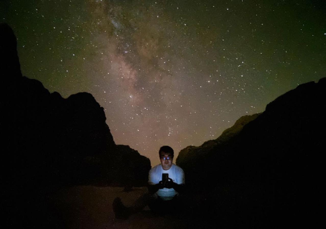 Mojo Camp, 瓦迪拉姆 外观 照片